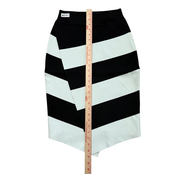 A.L.C. Black & White Chevron Stripe Knit Skirt Asymmetrical Hem Womens - Picture 7 of 12